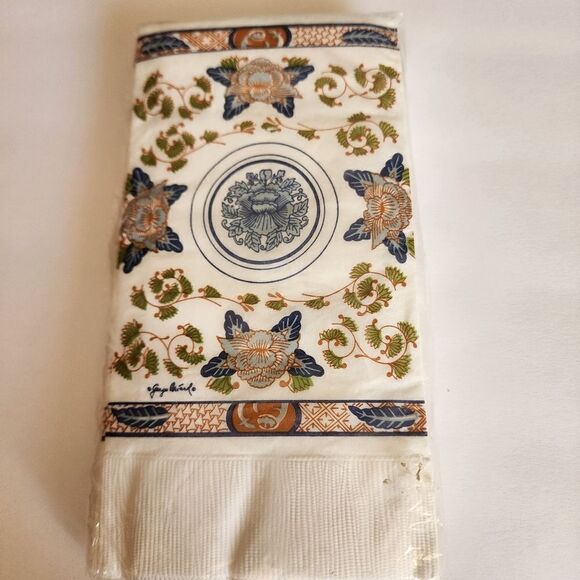 Contemporary 16 Guest Towels Tissue Napkins NWT - Picture 1 of 4